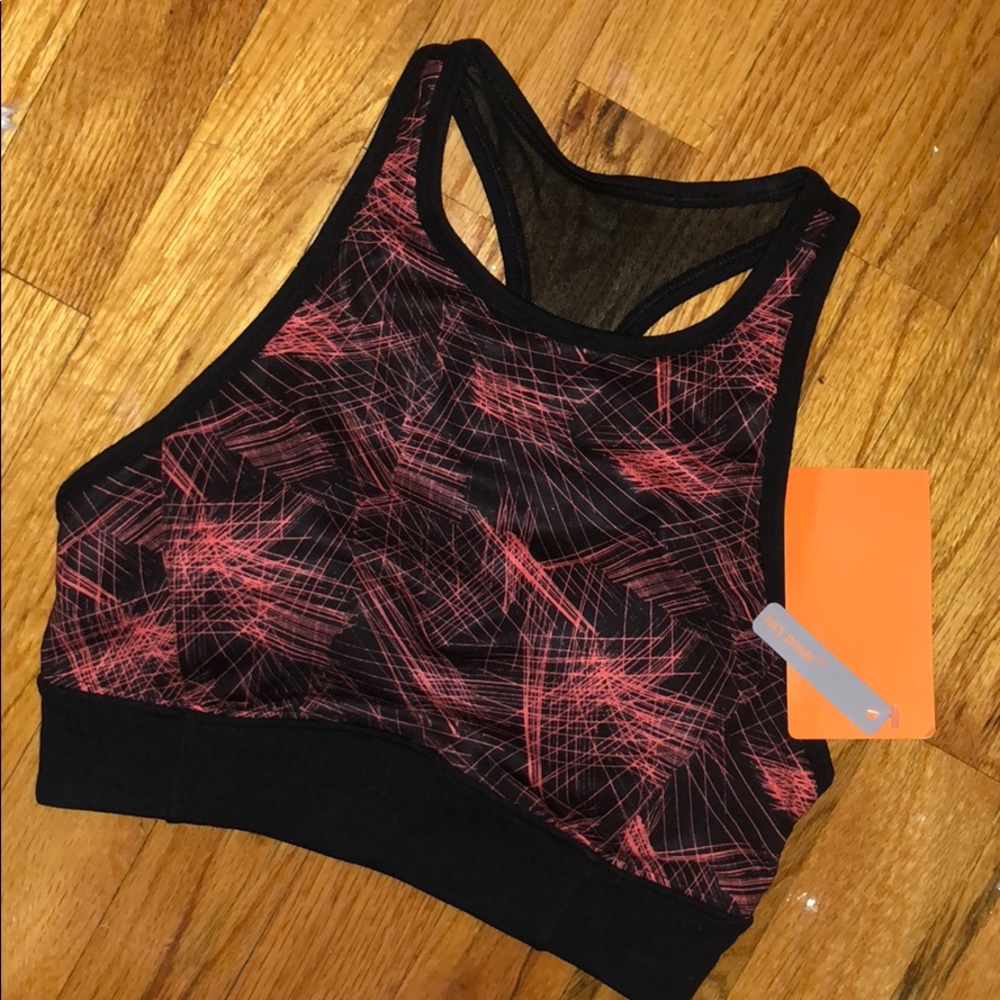 Lucy XS sports bra